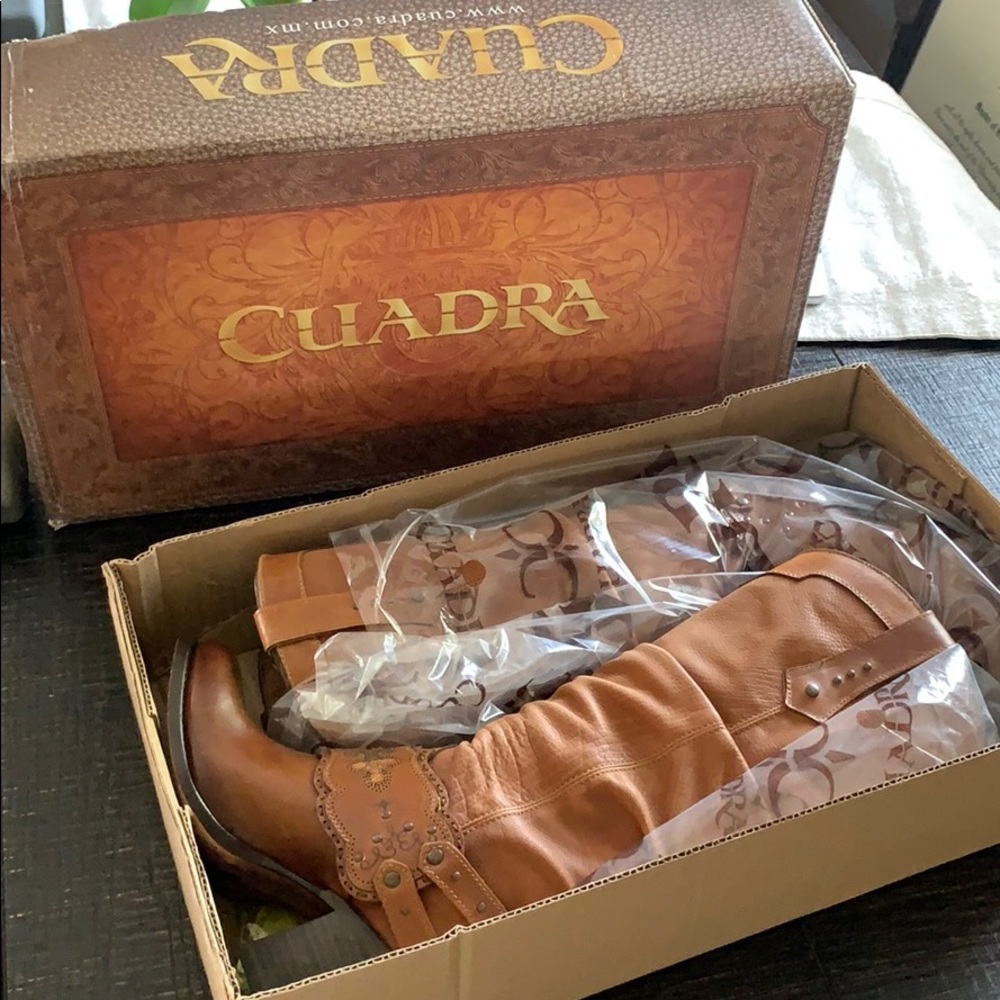 NEW Cuadra cowboy boots!!